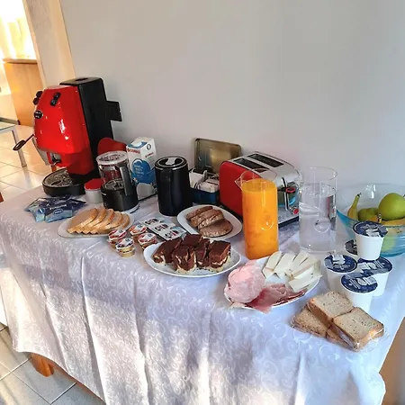 Aromatika, B&b, فينْتْسا