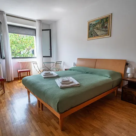 Aromatika, B&b, * فينْتْسا