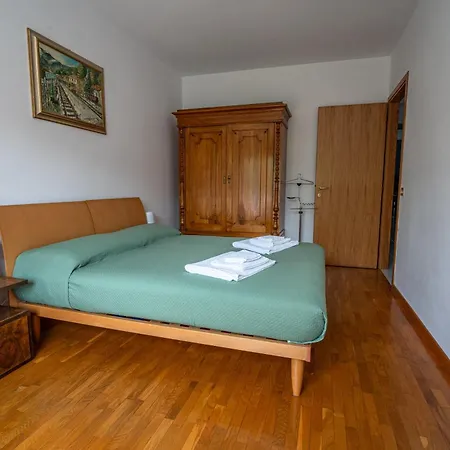 게스트하우스 Aromatika, B&b, 3*